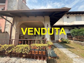 Villetta a schiera in vendita di 220 m² in Via Volta, 34