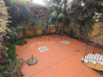 Villetta a schiera in vendita di 220 m² in Largo Giorgio Gabrielli