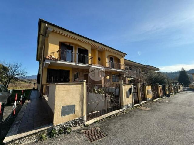 Villetta a schiera in vendita di 221 m² in Vicolo dei Gladiatori