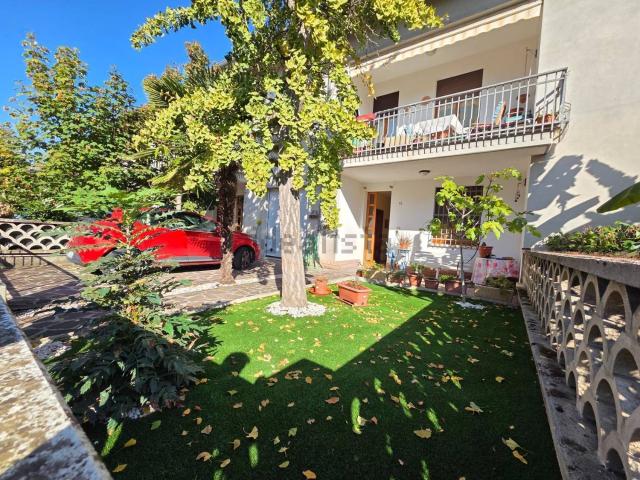 Villetta a schiera in vendita di 222 m²