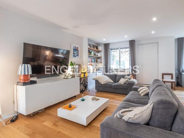 Villetta a schiera in vendita di 224 m² in Via delle Costellazioni
