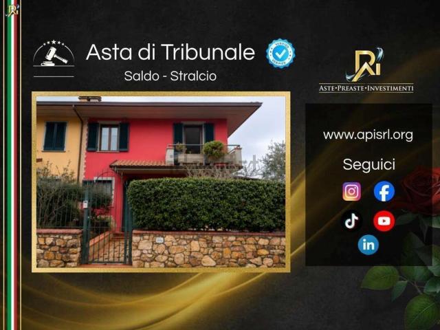 Villetta a schiera in vendita di 225 m² in Via delle Terme, 305