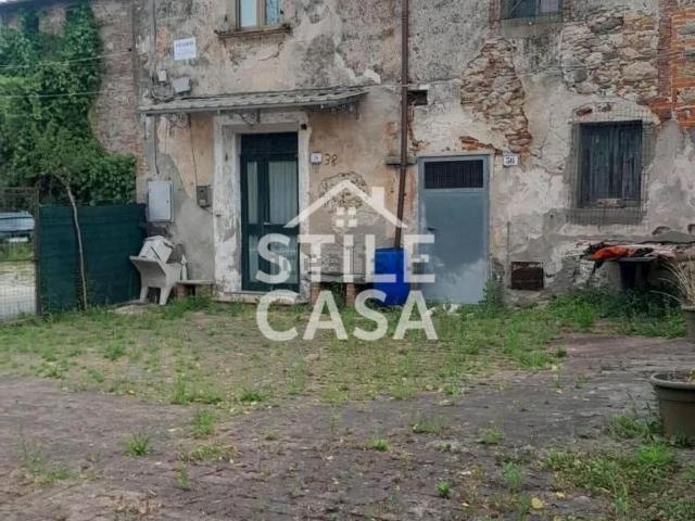 Villetta a schiera in vendita di 225 m² in Via Martiri della Libertà, 18