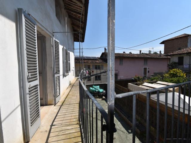 Villetta a schiera in vendita di 226 m² in Via Garibaldi
