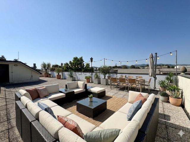 Villetta a schiera in vendita di 227 m² in Via Friuli