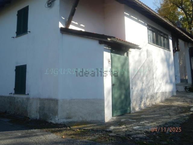 Villetta a schiera in vendita di 227 m² in Località Veracurta, 16