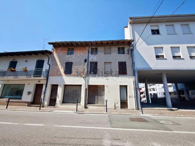 Villetta a schiera in vendita di 228 m²