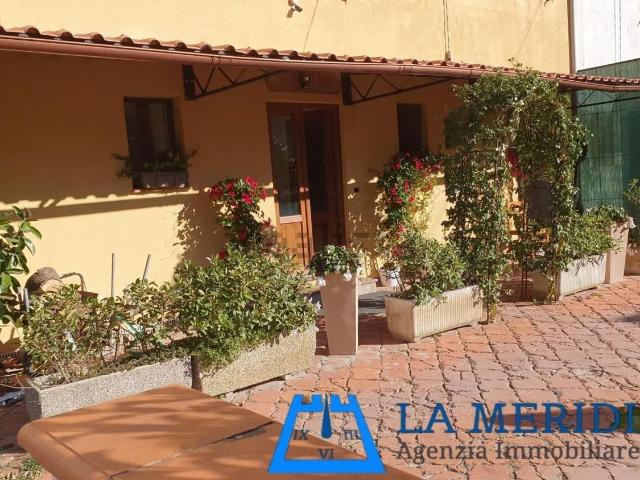 Villetta a schiera in vendita di 230 m²