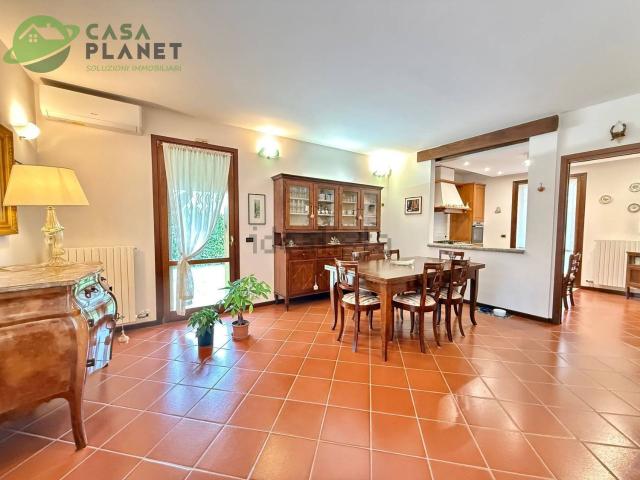 Villetta a schiera in vendita di 230 m²