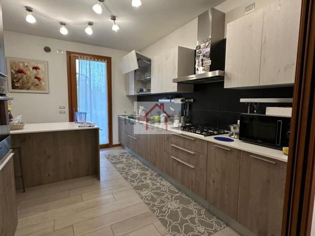 Villetta a schiera in vendita di 230 m²