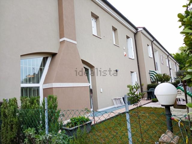 Villetta a schiera in vendita di 230 m² in Via Comelico