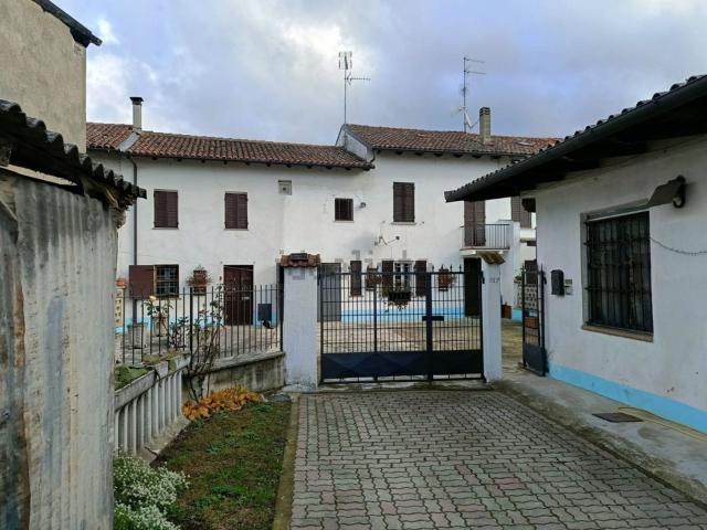 Villetta a schiera in vendita di 230 m² in Strada Senza Nome, 157