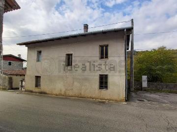Villetta a schiera in vendita di 231 m² in Via Guglielmo Marconi, 9