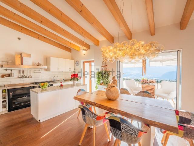Villetta a schiera in vendita di 232 m² in Via di San Fabiano