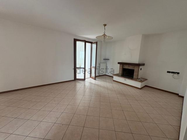 Villetta a schiera in vendita di 233 m²