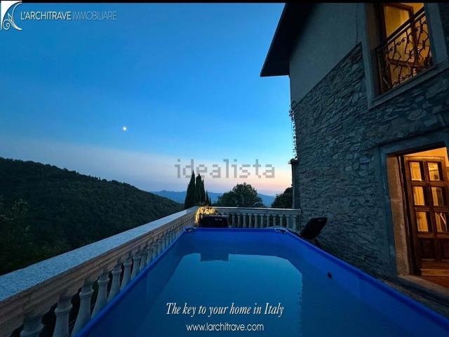 Villetta a schiera in vendita di 234 m²