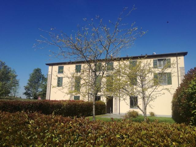 Villetta a schiera in vendita di 234 m² in Via Celeste