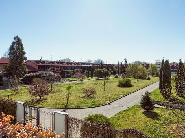 Villetta a schiera in vendita di 235 m² in Via Cascina Bertacca, 2
