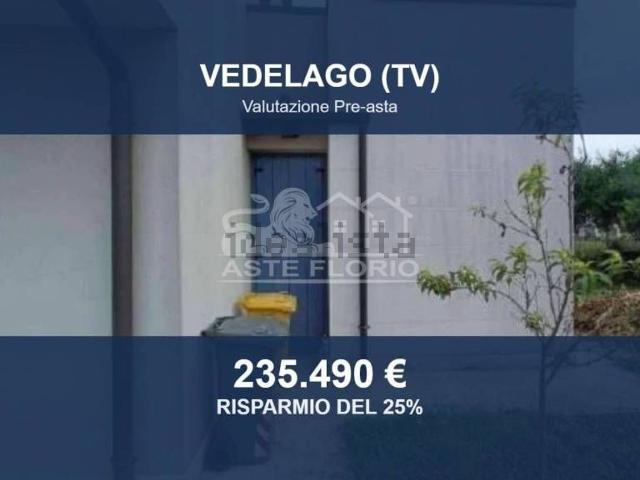 Villetta a schiera in vendita di 237 m² in Via San Filippo Neri