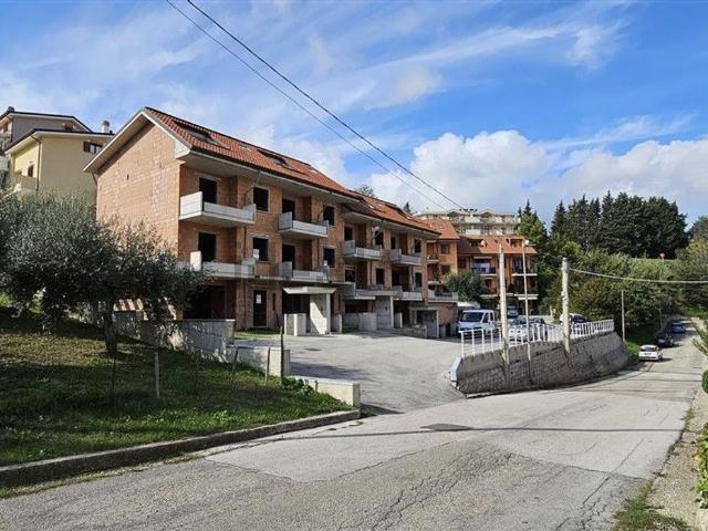 Villetta a schiera in vendita di 238 m² in Via Fontecicero