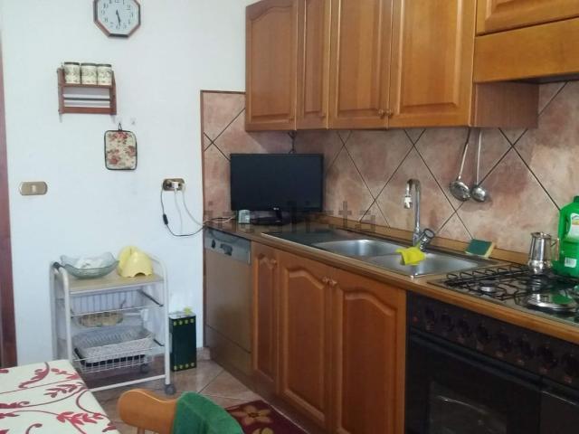 Villetta a schiera in vendita di 238 m² in Via Scaramuzza