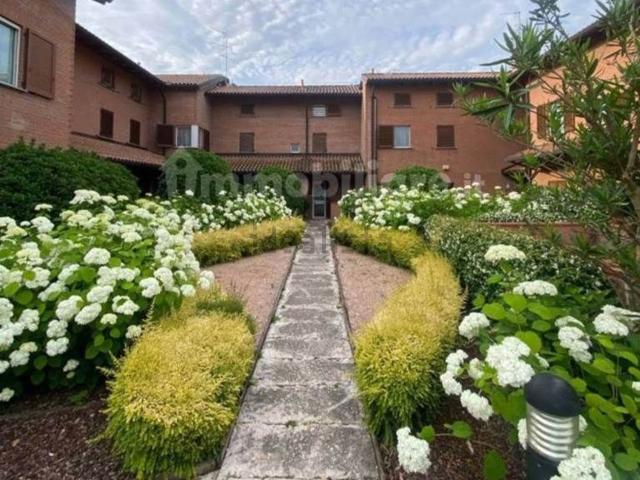 Villetta a schiera in vendita di 239 m² in Via dei Pioppi, 4