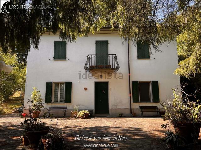 Villetta a schiera in vendita di 239 m² in Via Varano