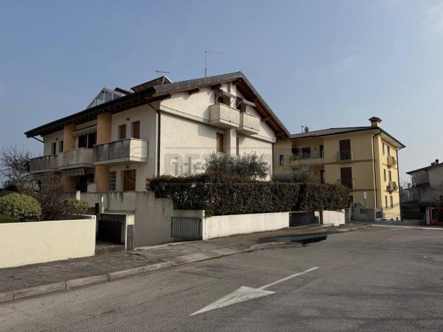 Villetta a schiera in vendita di 240 m²
