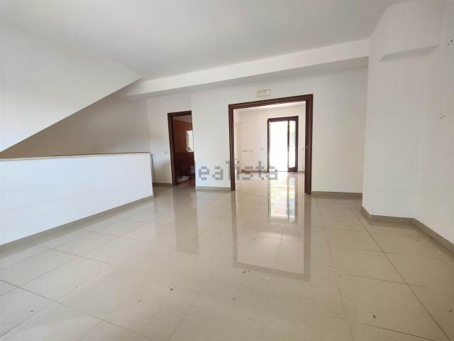 Villetta a schiera in vendita di 240 m²