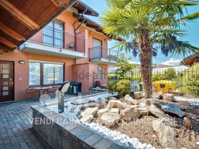 Villetta a schiera in vendita di 240 m² in Via Cavour, 79