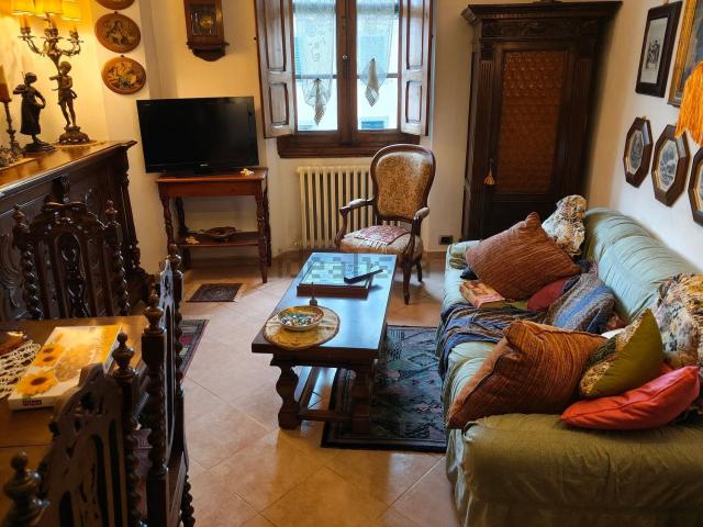 Villetta a schiera in vendita di 240 m² in Via Ammiraglio Burzagli, 169