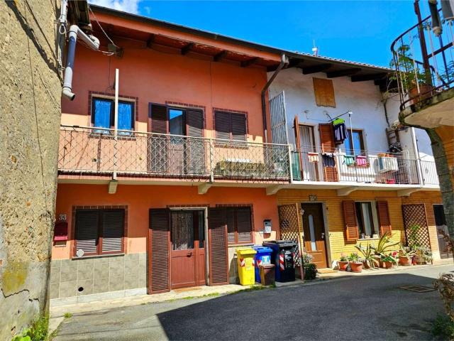 Villetta a schiera in vendita di 240 m² in Via Alessandro Manzoni, 33