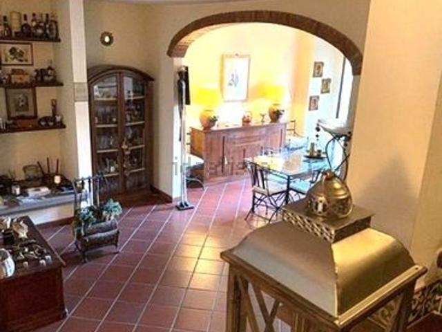 Villetta a schiera in vendita di 240 m² in Via Ardengo Soffici