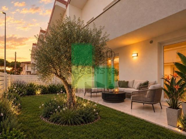 Villetta a schiera in vendita di 240 m² in Via Giosuè Carducci, 12