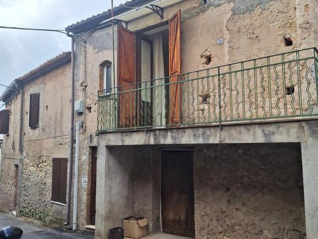 Villetta a schiera in vendita di 240 m² in Via Duomo, 56