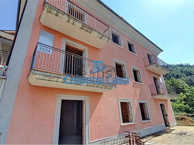 Villetta a schiera in vendita di 240 m² in Strada Statale 7
