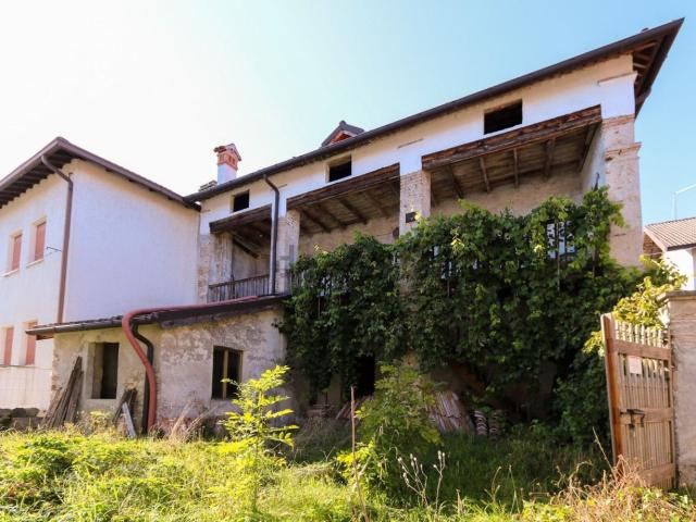 Villetta a schiera in vendita di 241 m²