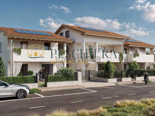 Case e ville in vendita di 241 m² in Via Don Giovanni Beltrame