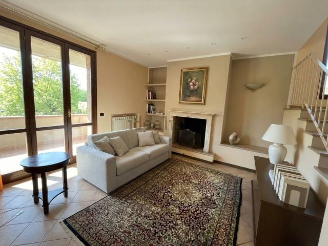 Villetta a schiera in vendita di 241 m² in Via del Pretorio, 38