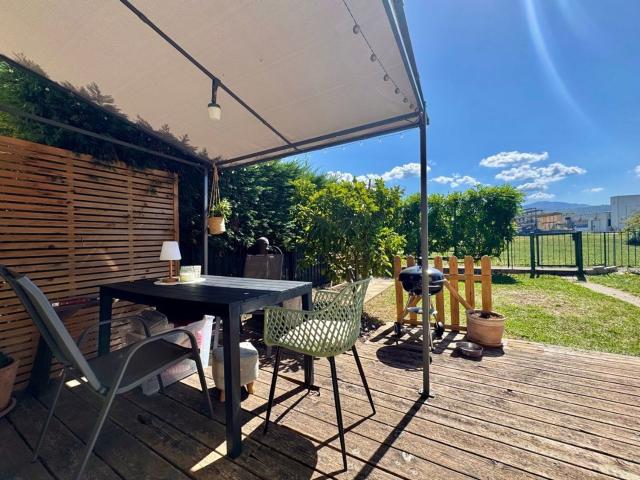 Villetta a schiera in vendita di 242 m² in Via degli Alpini