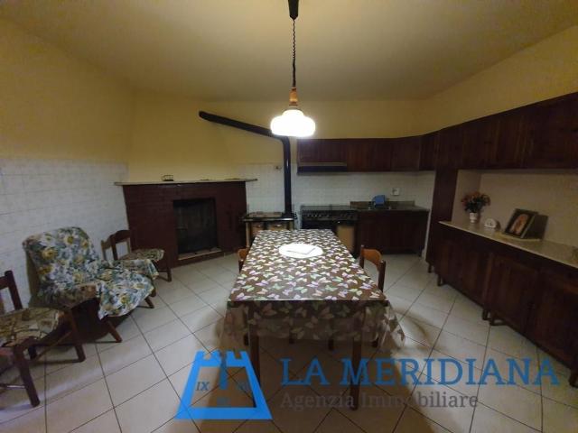 Villetta a schiera in vendita di 243 m²