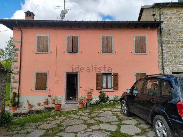 Villetta a schiera in vendita di 244 m² in Via Casa Guerri