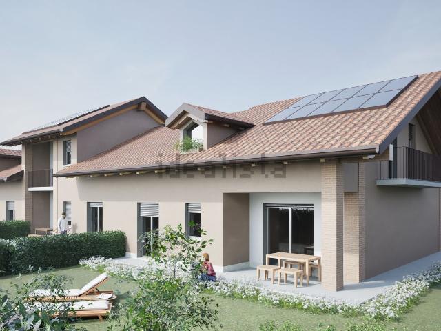 Villetta a schiera in vendita di 244 m² in Via Gozzano, 4