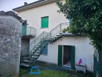 Villetta a schiera in vendita di 245 m²