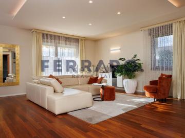 Villetta a schiera in vendita di 245 m² in Via Cavasin