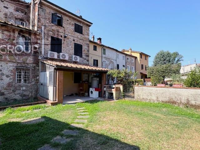 Villetta a schiera in vendita di 245 m² in Via per Corte Sandori