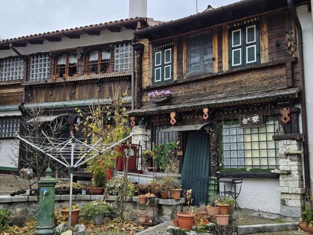 Villetta a schiera in vendita di 247 m² in Frazione Taipana, 139