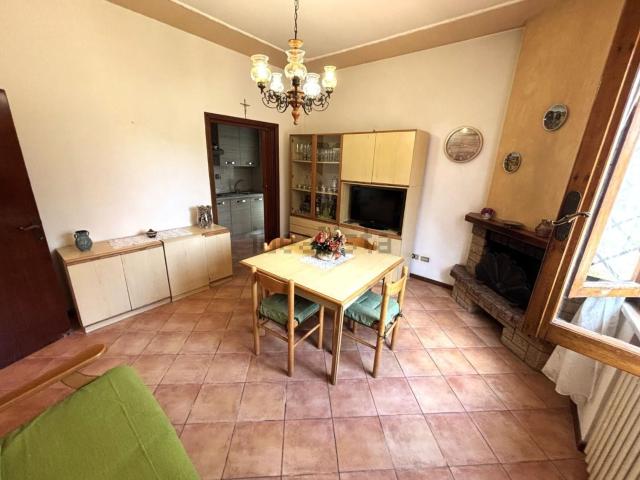 Villetta a schiera in vendita di 250 m² in Via Corte, 5