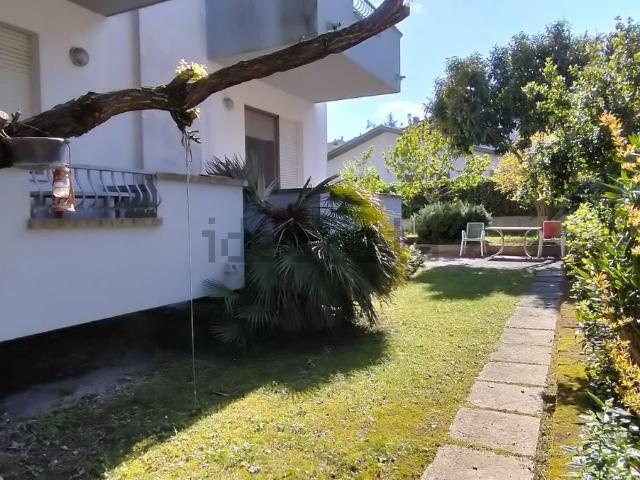 Villetta a schiera in vendita di 250 m² in Via Bologna