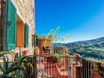 Villetta a schiera in vendita di 250 m² in Via G. Matteotti